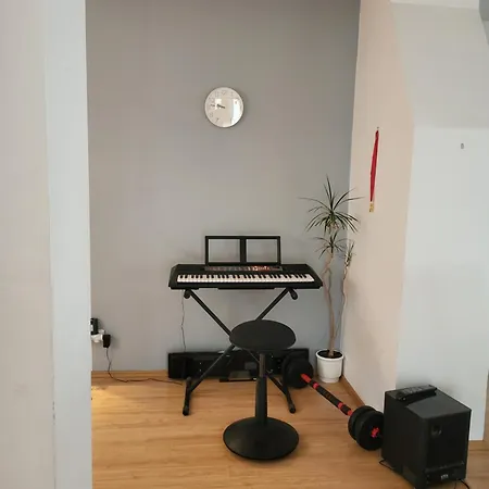 公寓 Spacious In Location - 4th Floor No Lift